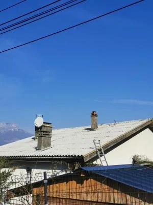 Zinguerie et étanchéité autour des souches de cheminée